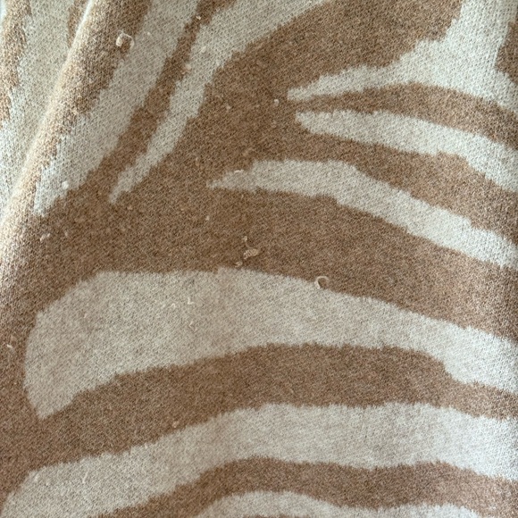 Anthropologie Cardigan - Picture 6 of 9